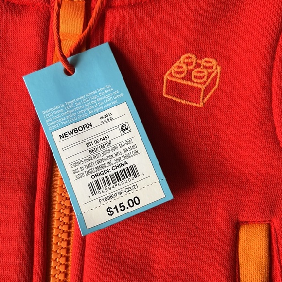 Lego x Target | Newborn Outift - Picture 4 of 7